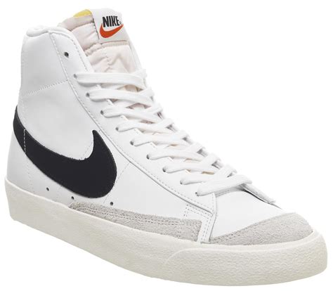 nike blazer schwarz midi|Nike Blazer mid foot shoes.